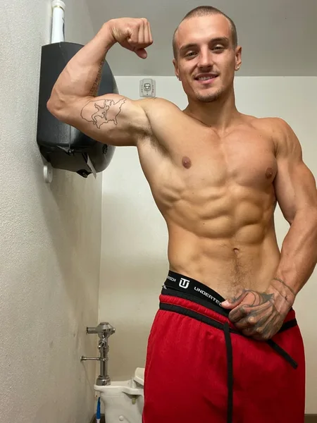 RJ