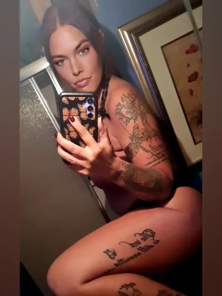 Sexy Mama 39