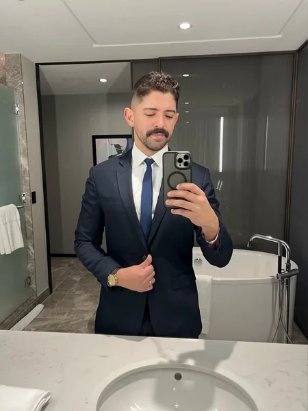 Corporate Top