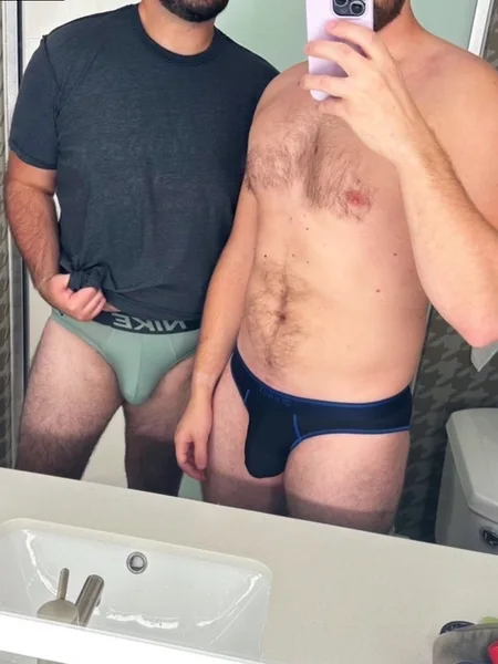 CoupleInUndies