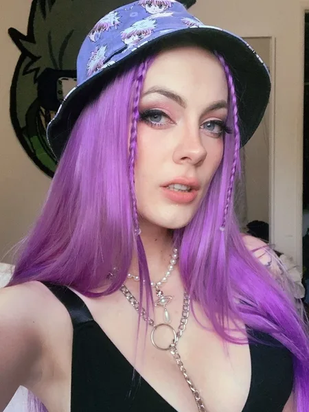 Courtney Dawne