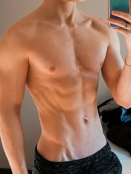 CovetmeV