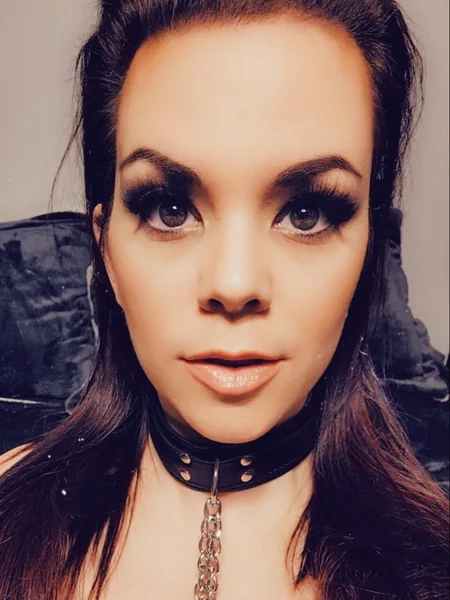 Crissy Starr avatar