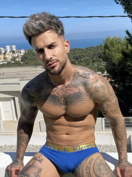 Cristian Del Valle💫
