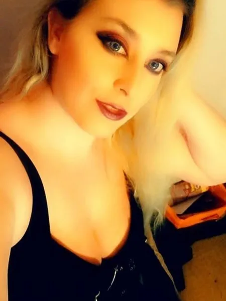 Curvaceouscookie