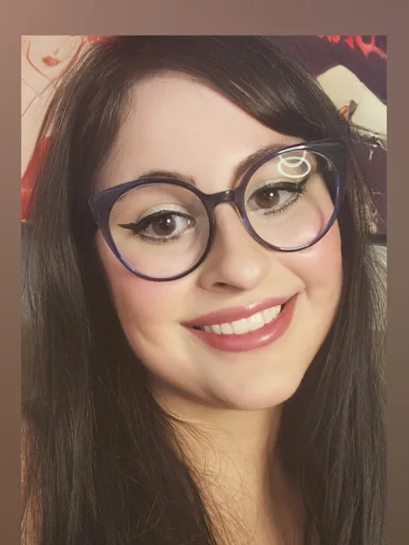 Curvy Geek avatar
