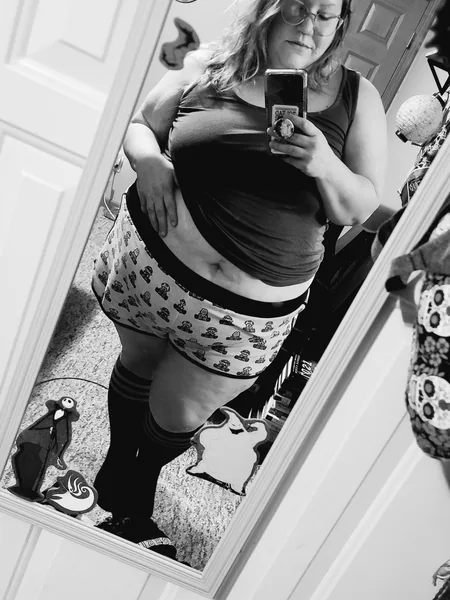 Curvy Sexbomb