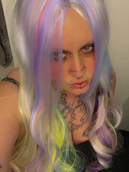 Cutthroat Christine