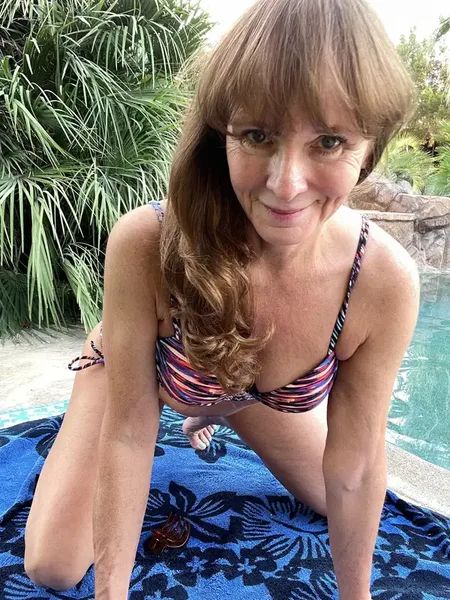 Cyndi Sinclair avatar