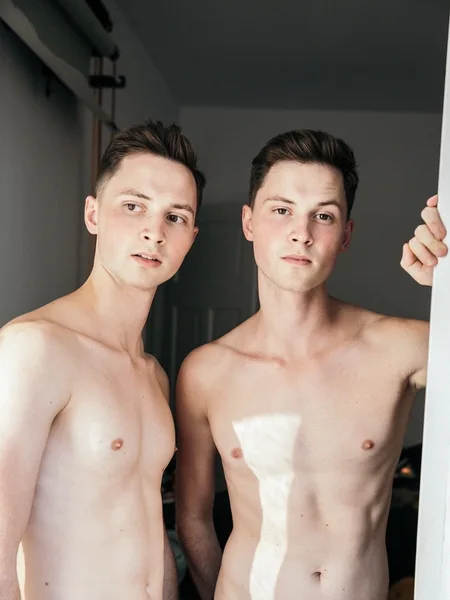 czgaytwins