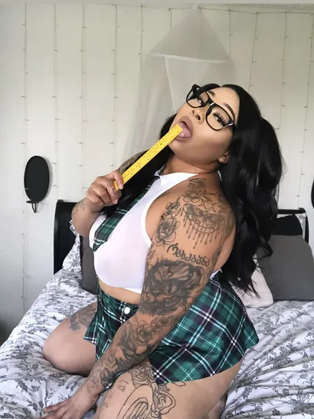 Daddieskurvykitten