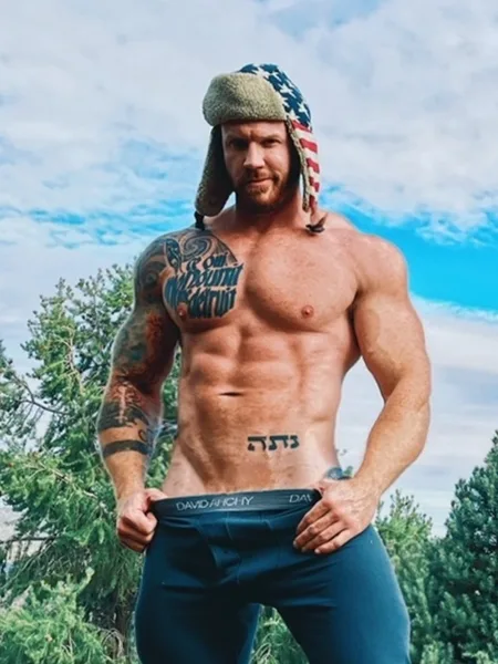 Eddie Burke ⬇️ Vids