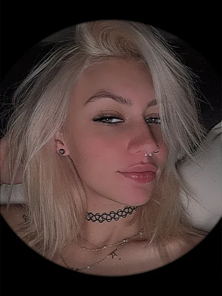 🍄Lola🍄 avatar