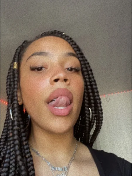 Female Dev😈