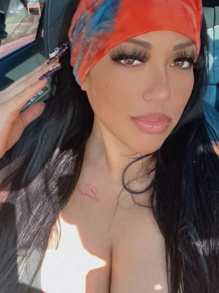 Demi