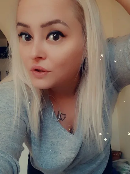 Daniella_82