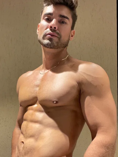Dann Grey