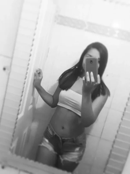 😋