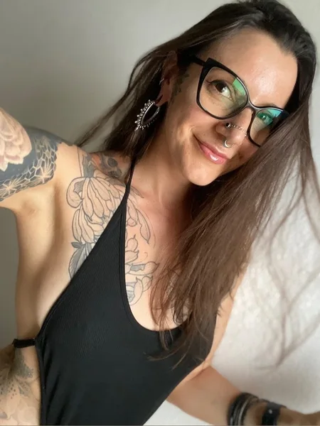 ⛓️ MIA ⛓️ avatar