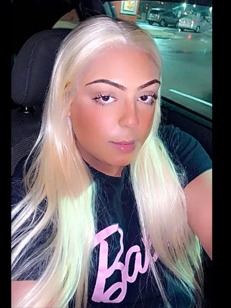 Deepthroatcourtney