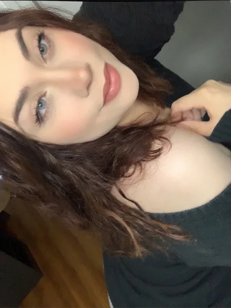 Desi Clara