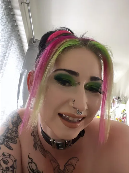 Diamond Goth Girl