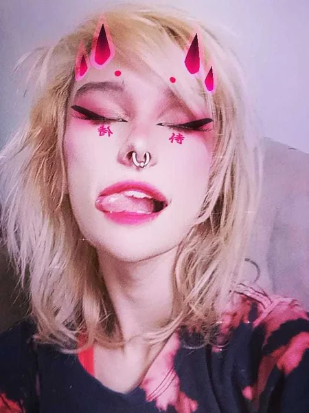Lou