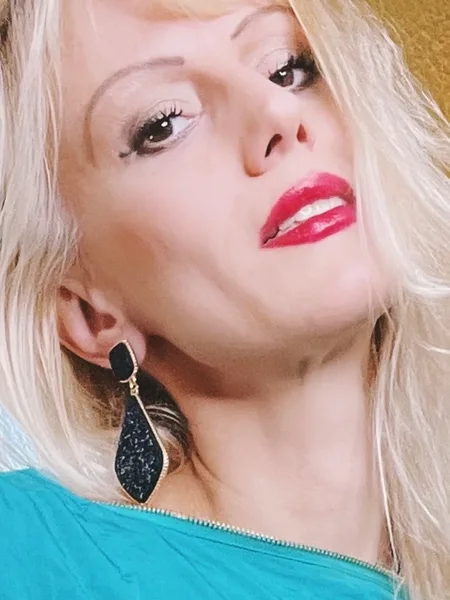 Mistress Karin von Kroft 💋
