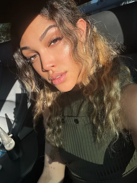 Domme Honey