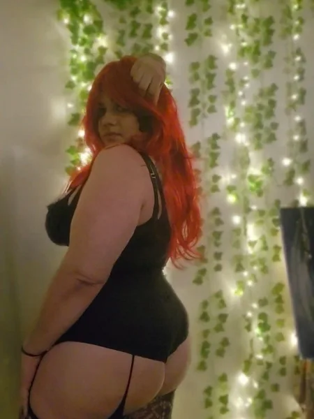 Elle Violet
