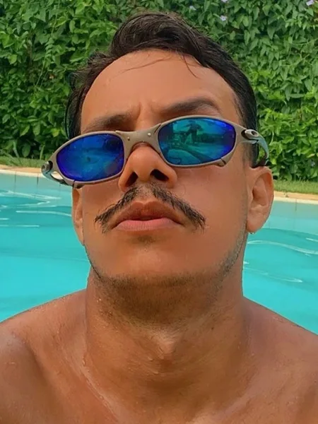 Eduardo