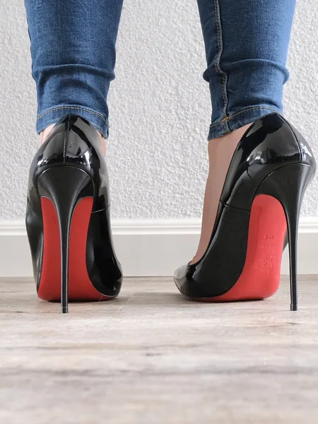 Dutch Stilettos 👠