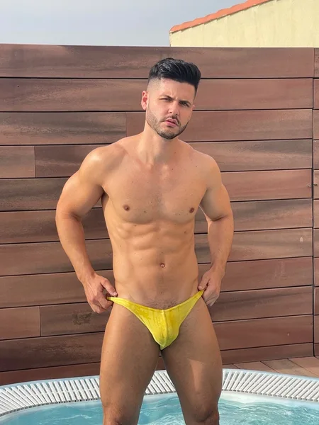 🕺🏻𝐒𝐭𝐮𝐝 𝐒𝐭𝐫𝐢𝐩𝐩𝐞𝐫🔞 🥵 23cm🍆