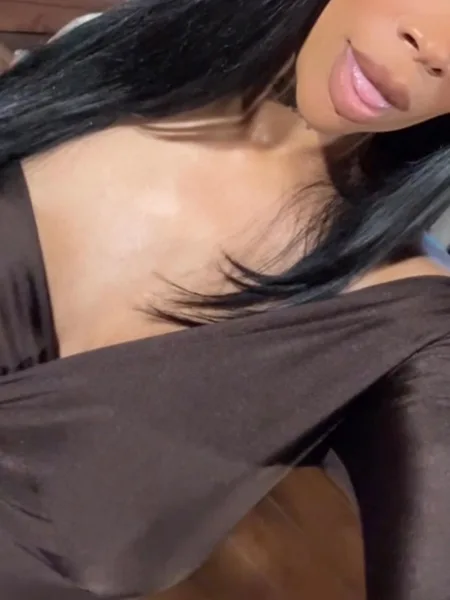Your AMAZON domme🍆🍑