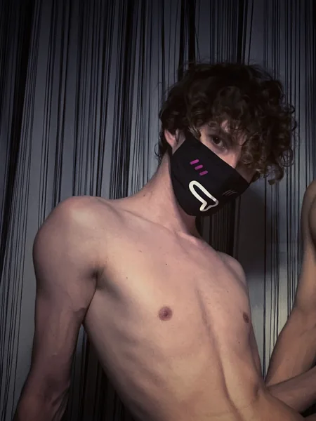 Eliot Twink