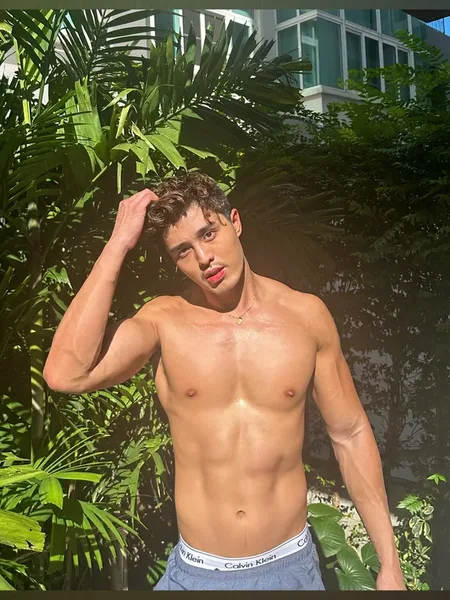 ELI 💓