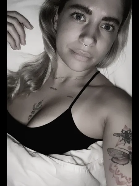 ella-mi