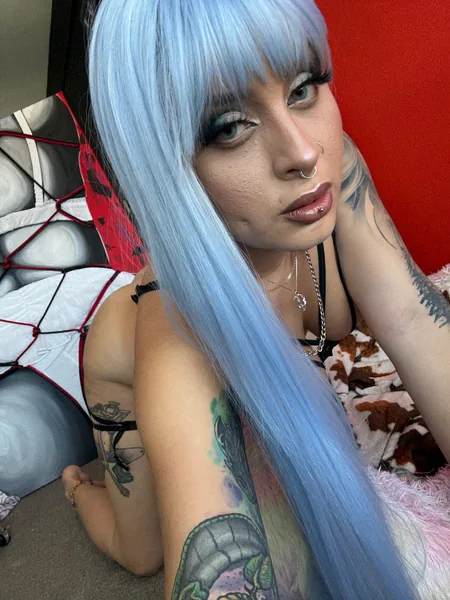 Ellezworld_