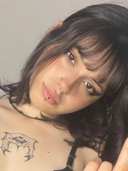 𝑬𝒍𝒍𝒊𝒆 𝑪𝒐𝒙 🖤