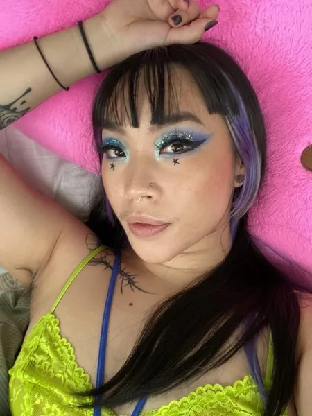 Ellie Onyx