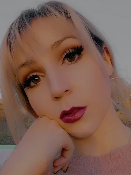Velveteen Ellie
