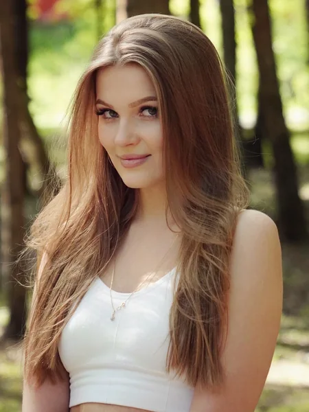 Ellie Moore