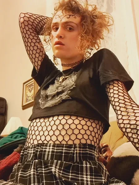 Elvi Fox
