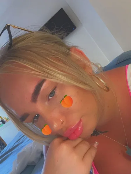Em😈