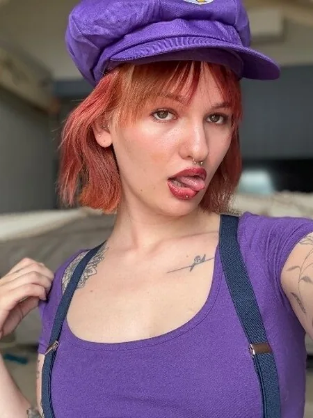 Emily CiCi 💜