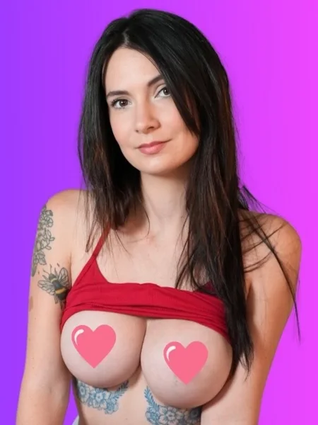 Emily Lovely♡ avatar