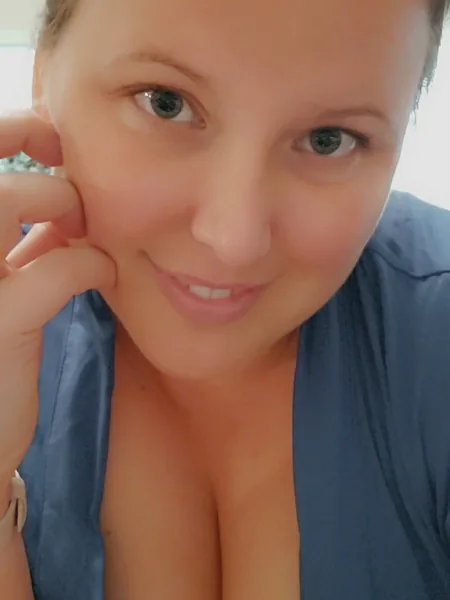 Emily Rayne
