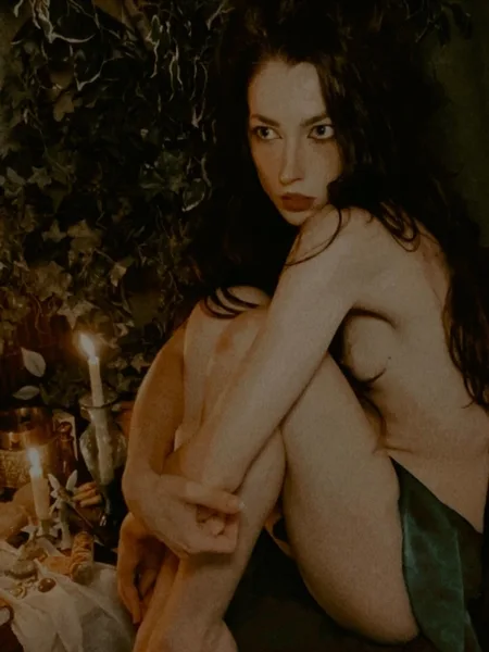 ☾ emmy rose ☽