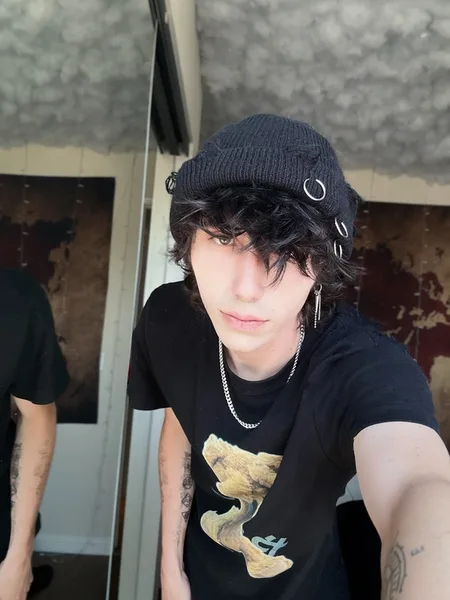 EmoTwinkChris 🖤