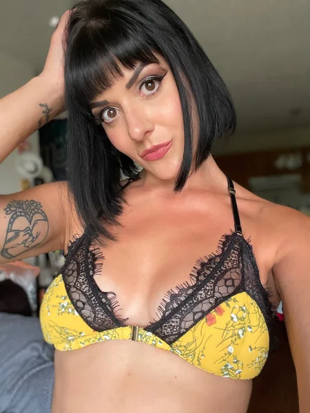 Erikakathrynwood